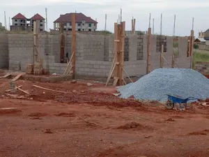 House For Sale At Abuakwa Twedie