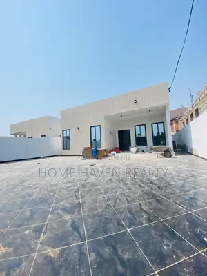 3bdrm House in Spintex for sale