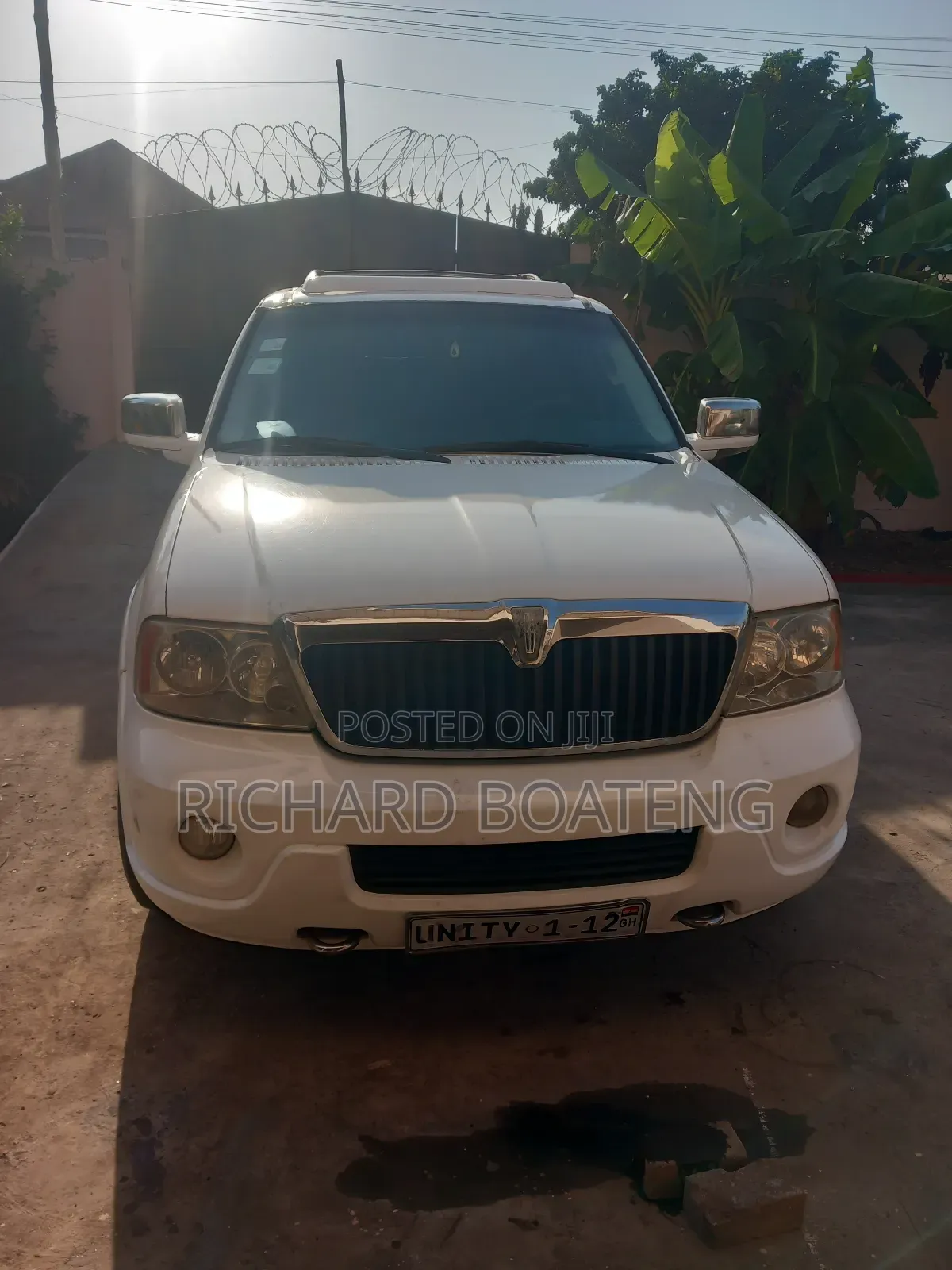 Lincoln Navigator Ultimate 4x4 2003 White