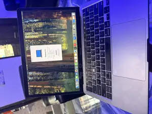 Laptop Apple MacBook Pro 2020 8GB Intel Core i5 SSD 512GB