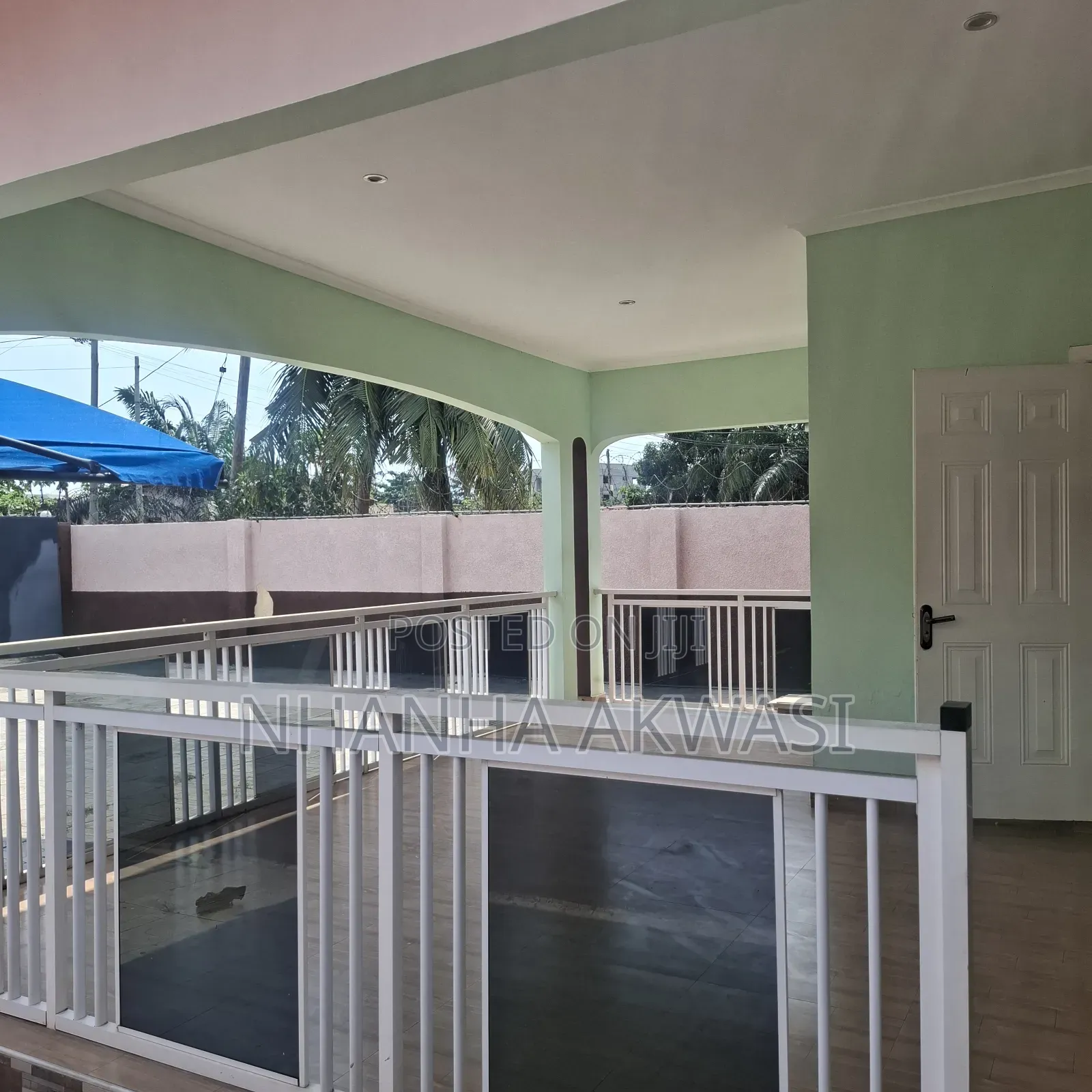3bdrm House in Lashibi, Tema Metropolitan for rent
