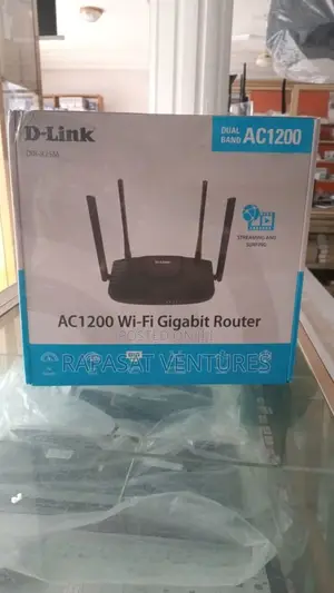 D-Link Ac1200 Dual Band Gigabit Wi-Fi Router
Dir-825m