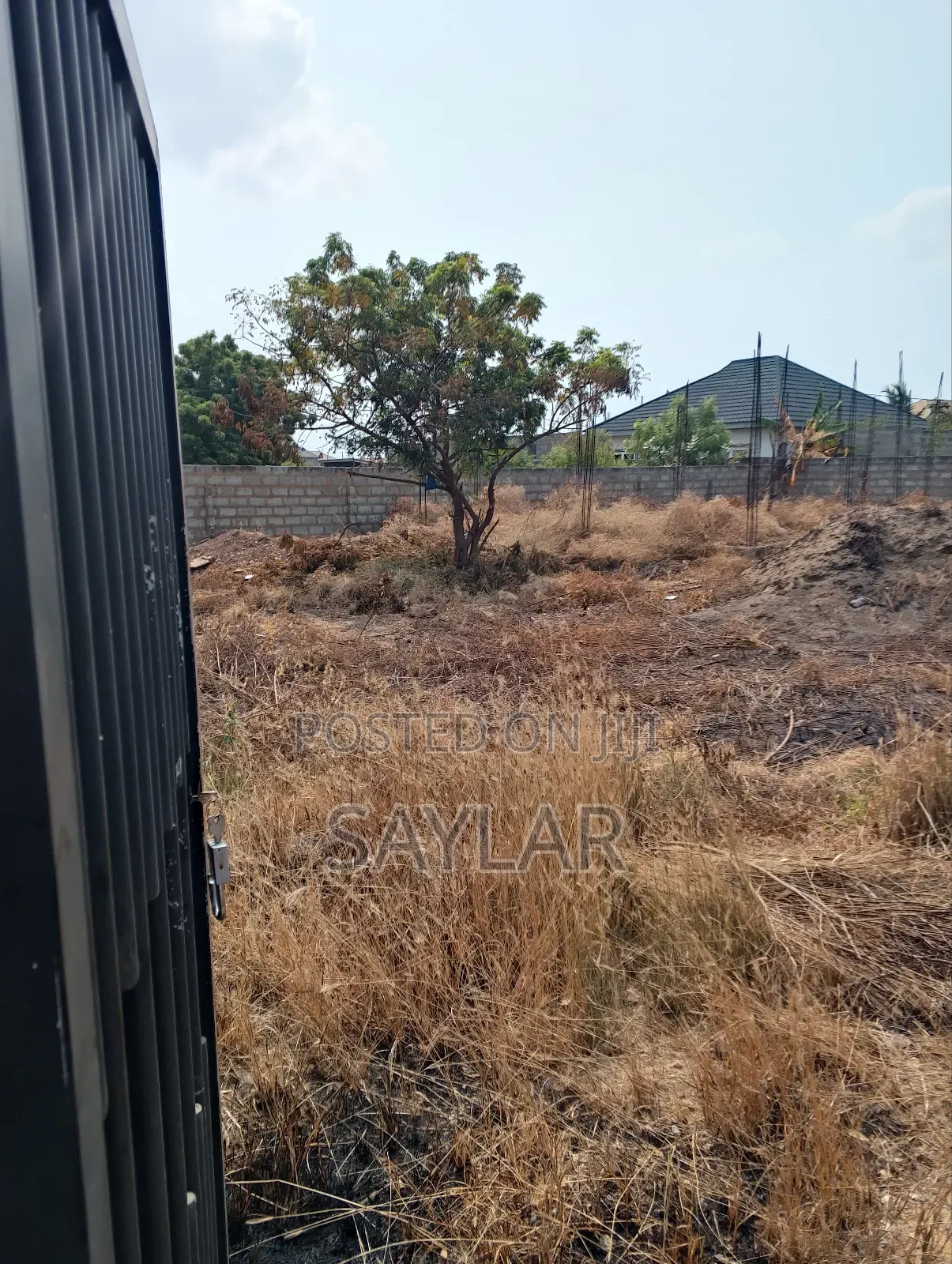 Full Plot Already Fenced With Gate for Hot Sale Comm25, Savanna Rd