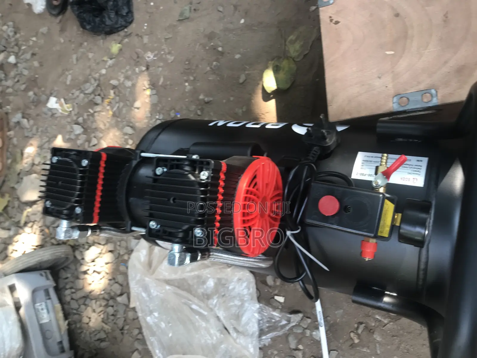 50 Litres Silent Air Compresor