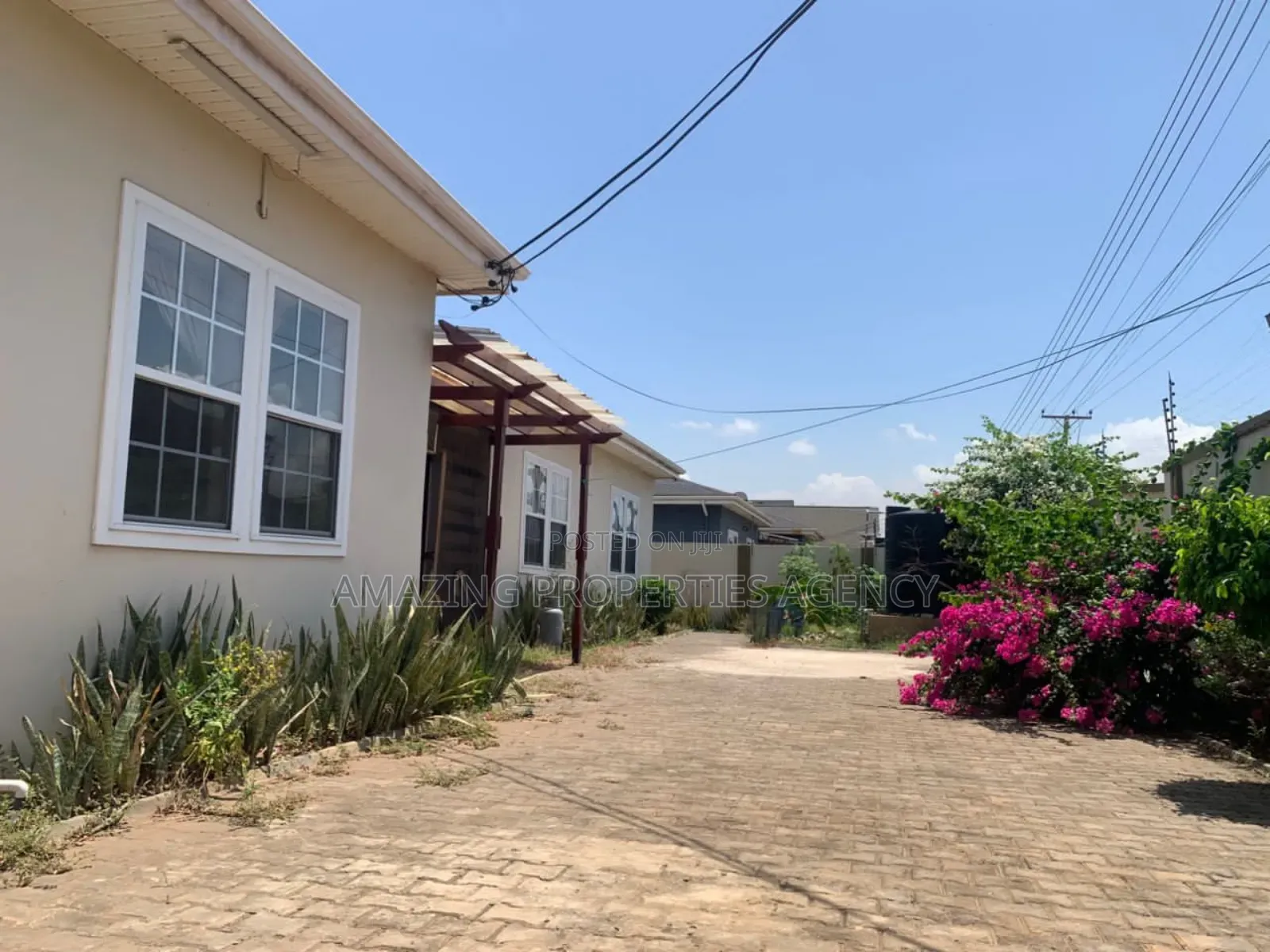 4bdrm House in Tema Community 25 for sale