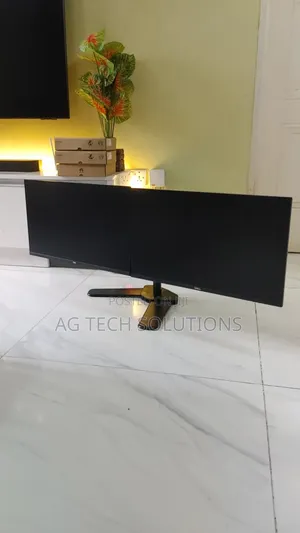 Dell Edgeless 24 Inch Monitor