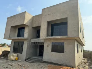 5bdrm House in K.G Franco, Ashaiman Municipal for sale