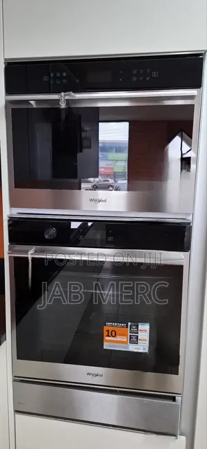 Whirlpool Built in 40l Microwave and Digital Oven Combo