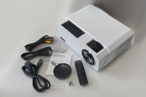 Projector 8000lumen Hq9 Everycom( Basic Version)