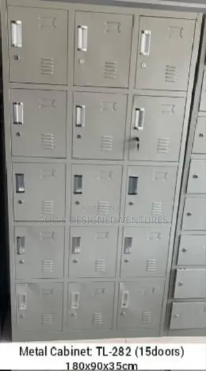 15locker Cabinet