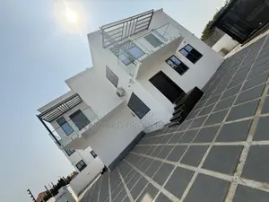 4bdrm Duplex in Trasacco, Adjiriganor for rent
