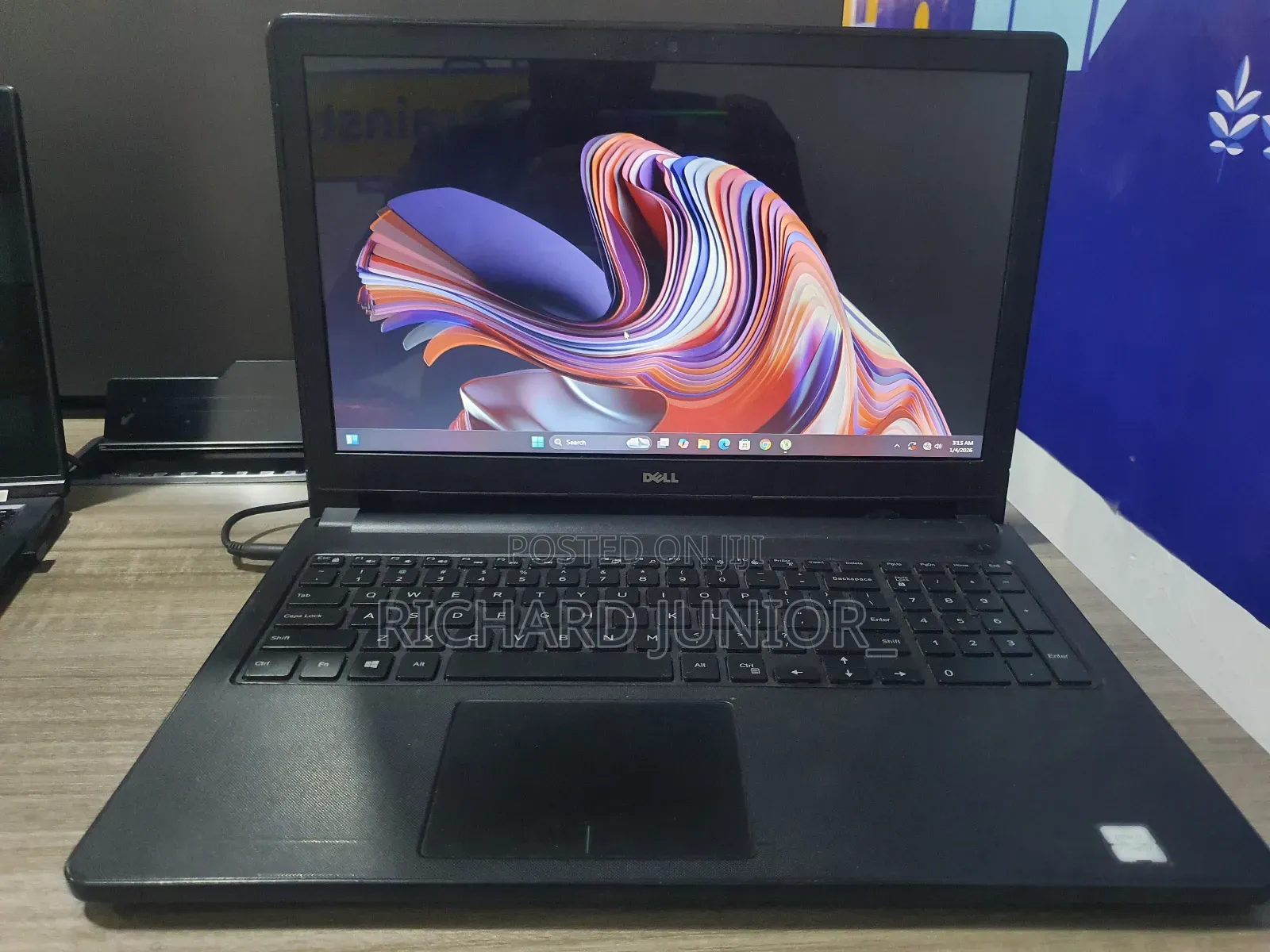 Laptop Dell Inspiron 15 8GB Intel Core i7 HDD+SSD 500GB