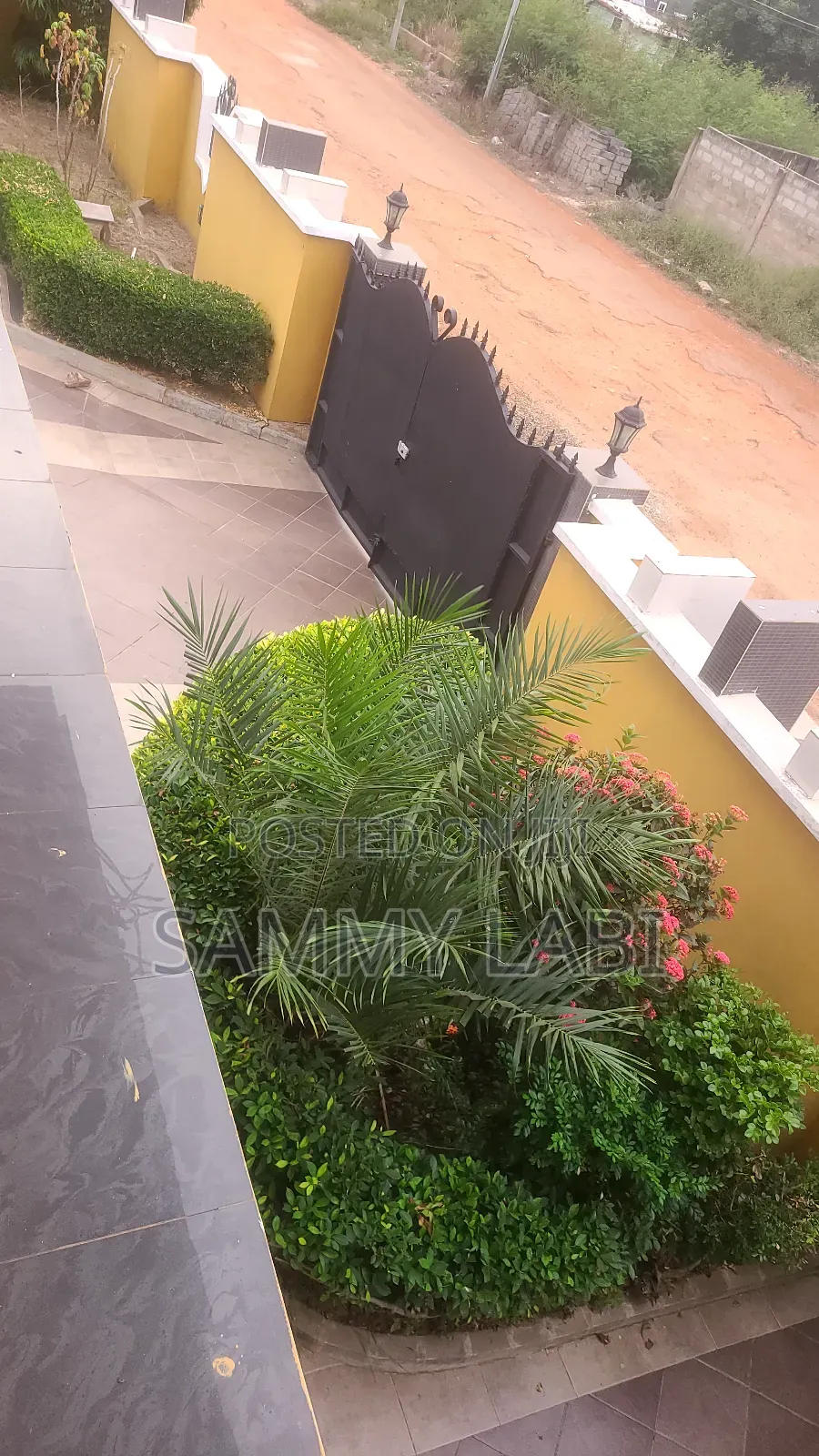 Furnished 2bdrm House in Tema Metropolitan for rent