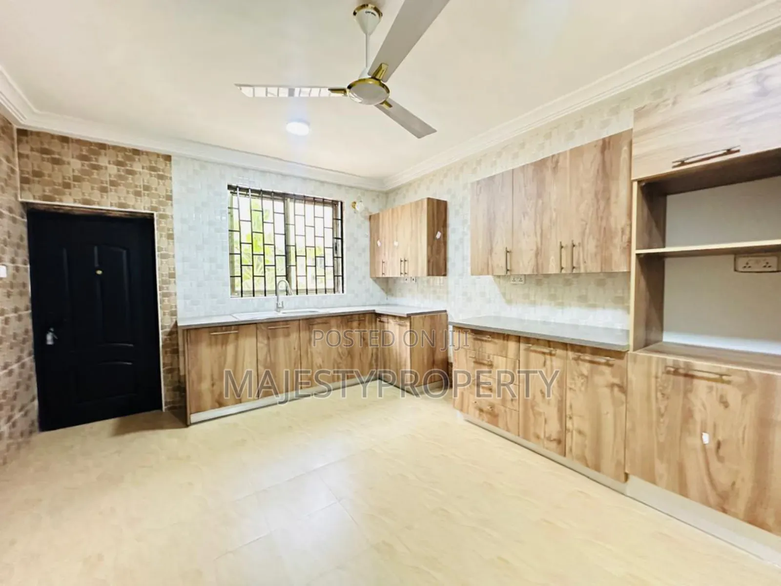 3bdrm Apartment in Trassaco, Adjiriganor for rent