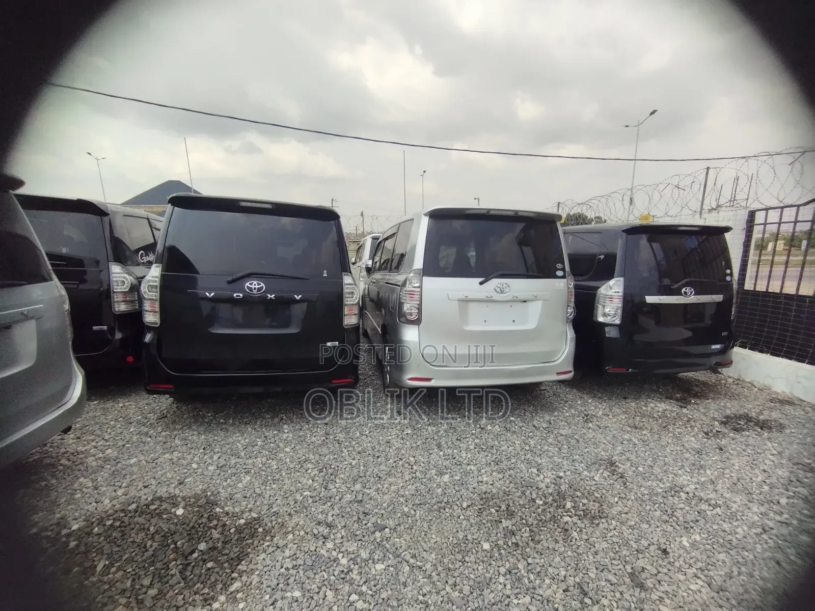 Toyota Voxy 2010 Black