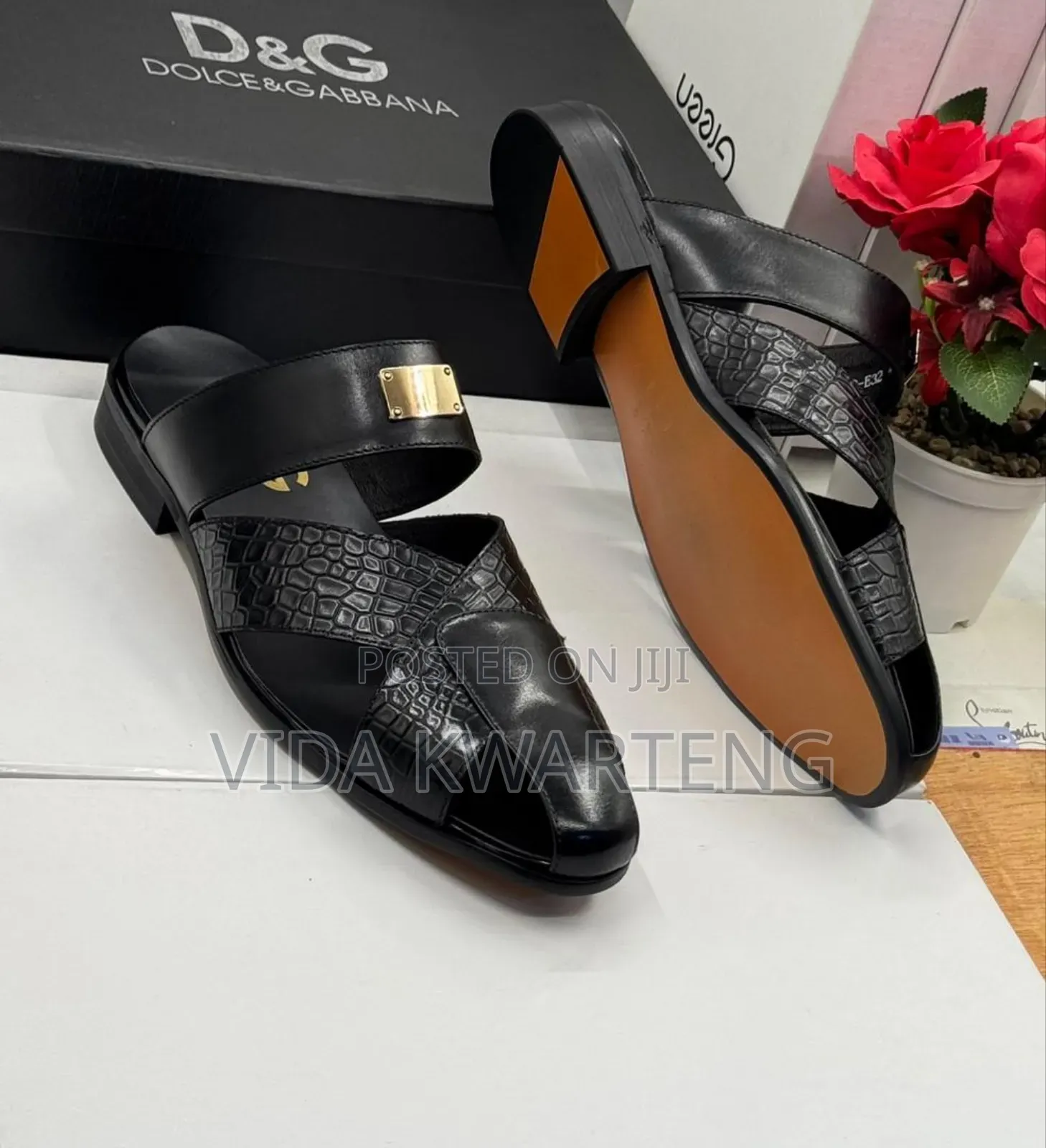 High Quality Men's Black Half Shoe