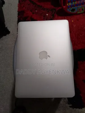 Laptop Apple MacBook Air 4GB Intel Core I5 SSD 128GB