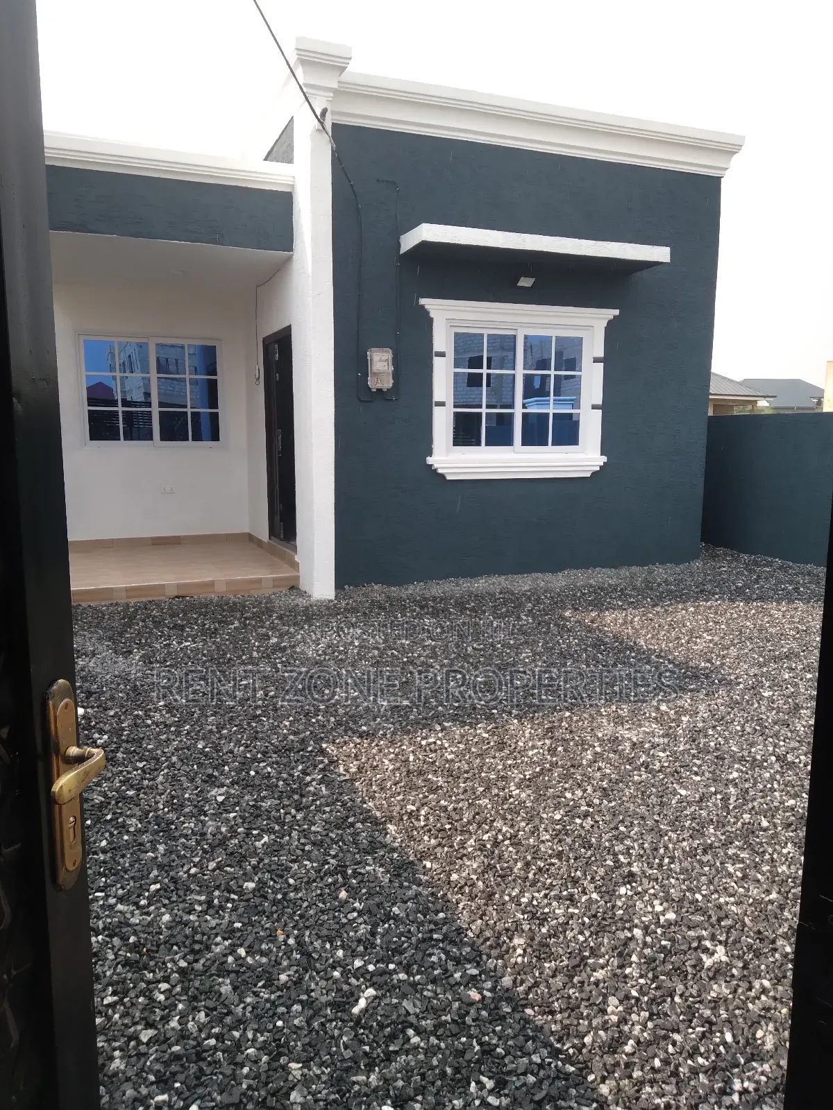 Mini Flat in Pokuase for sale