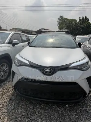 Toyota C-HR Limited 2022 White