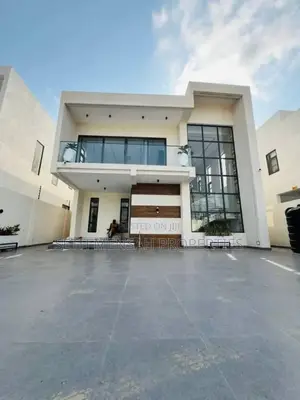 4bdrm House in East Legon for sale