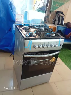 Strong Flame Volcano 4 Burner Gas Cooker