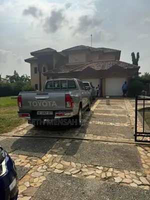 5bdrm House in East Legon for rent