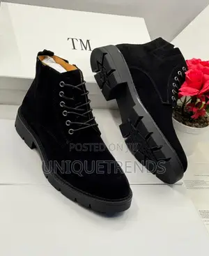 Tm Suede Chukka Boots