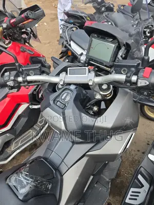 Honda 2023 Red
