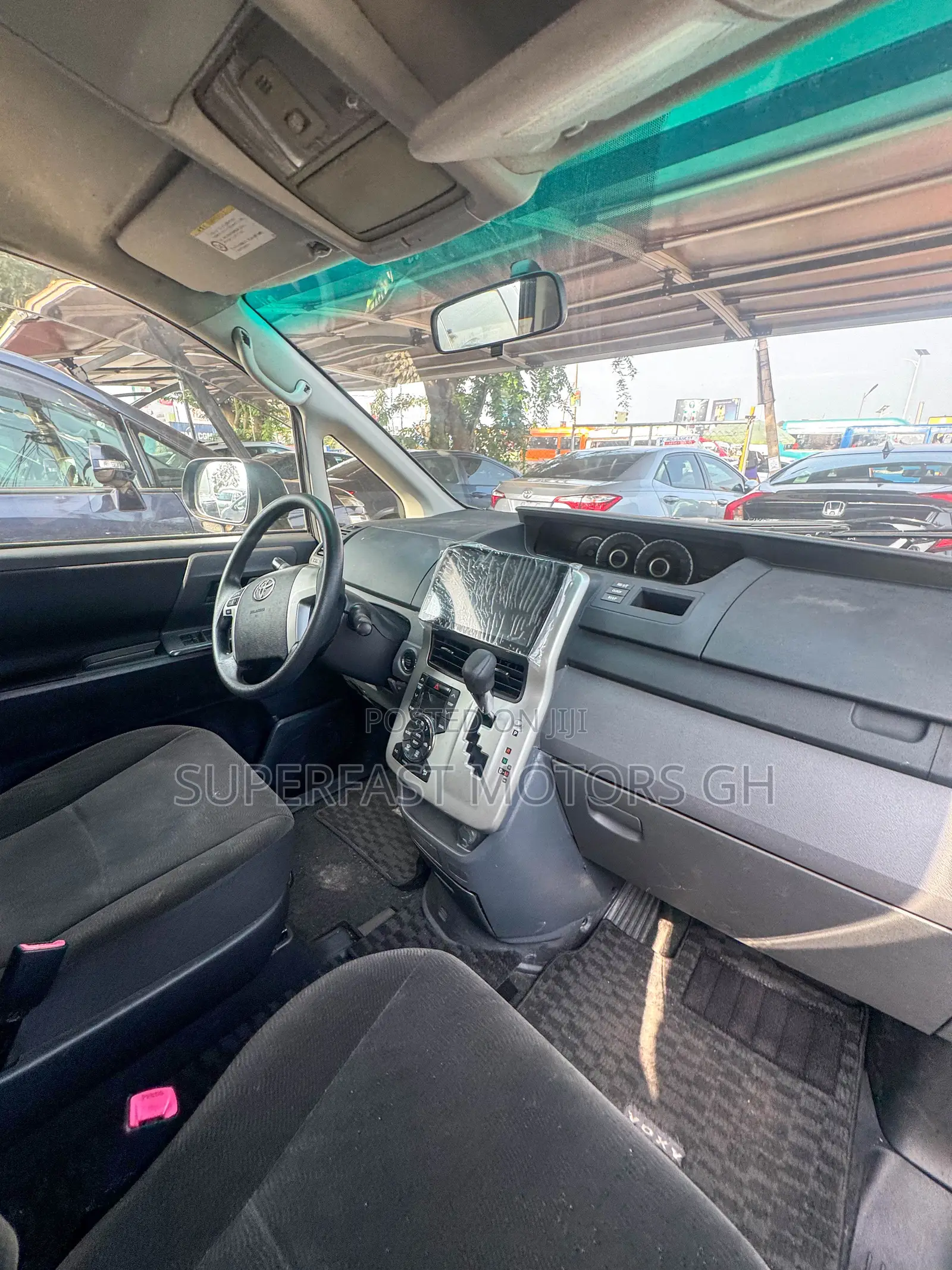 Toyota Voxy 2012 Black