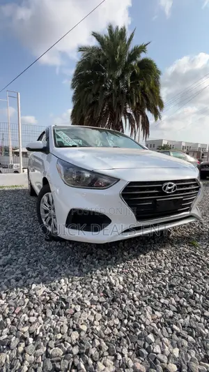 Hyundai Accent SE 2018 White