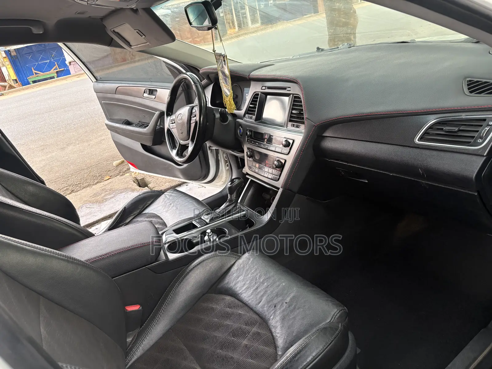 Hyundai Sonata Sport 2.0T Sedan FWD (2.0L 4cyl 6A) 2016 White