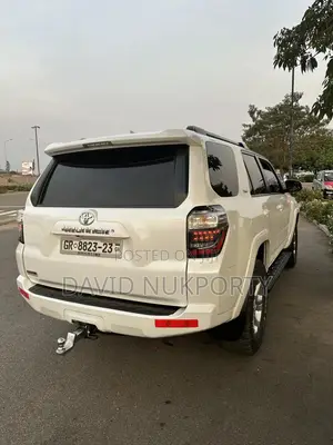 Toyota 4-Runner 2017 White