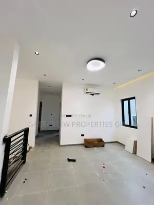 4bdrm Duplex in Ghana Flag for sale