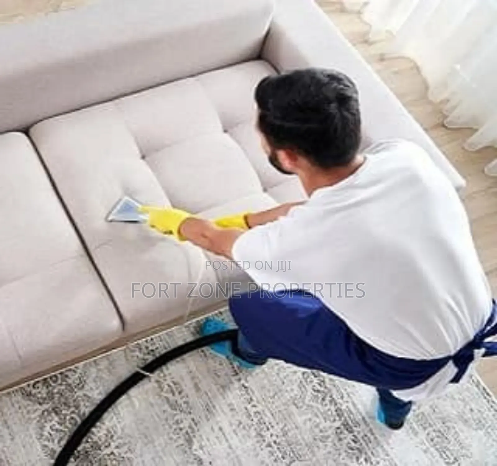 Sofa Man Cleaner