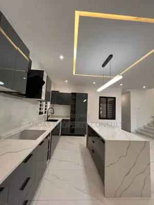 4bdrm House in East Legon Hills for sale