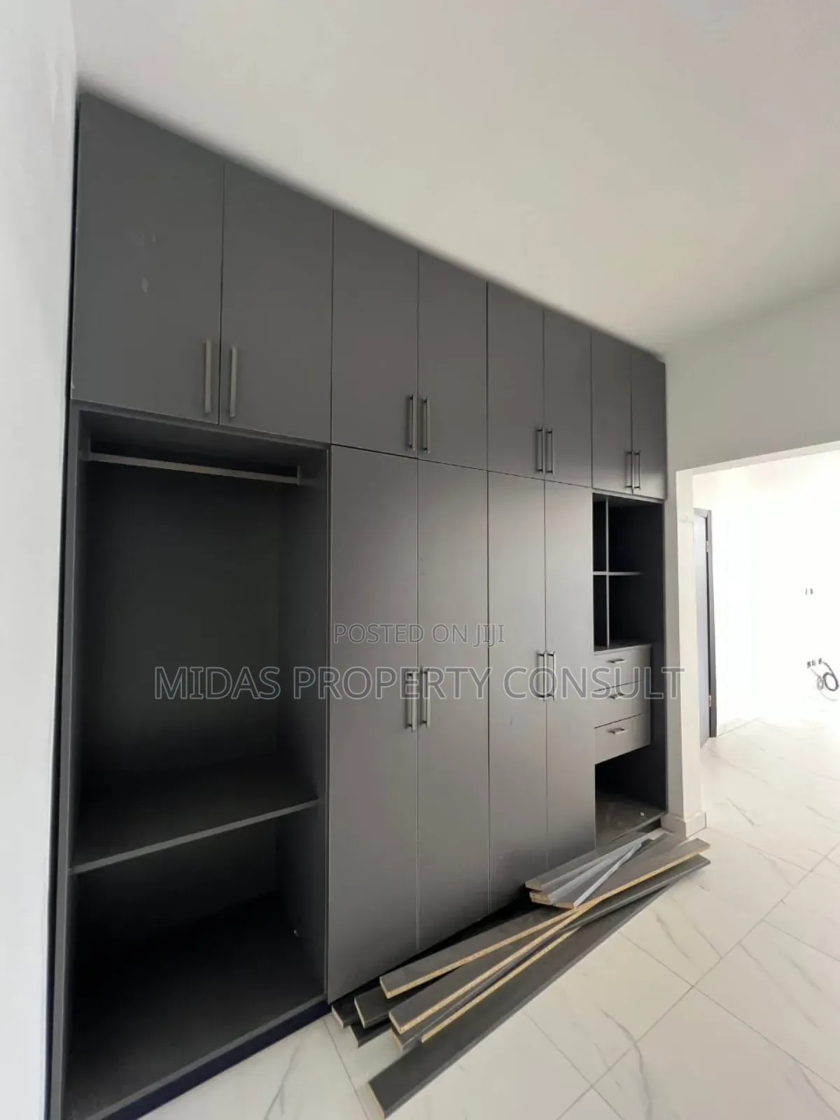 4bdrm House in East Legon Hills for sale