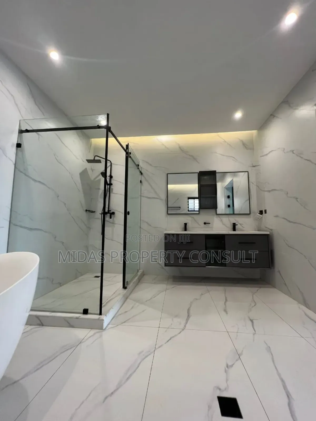 4bdrm House in East Legon Hills for sale