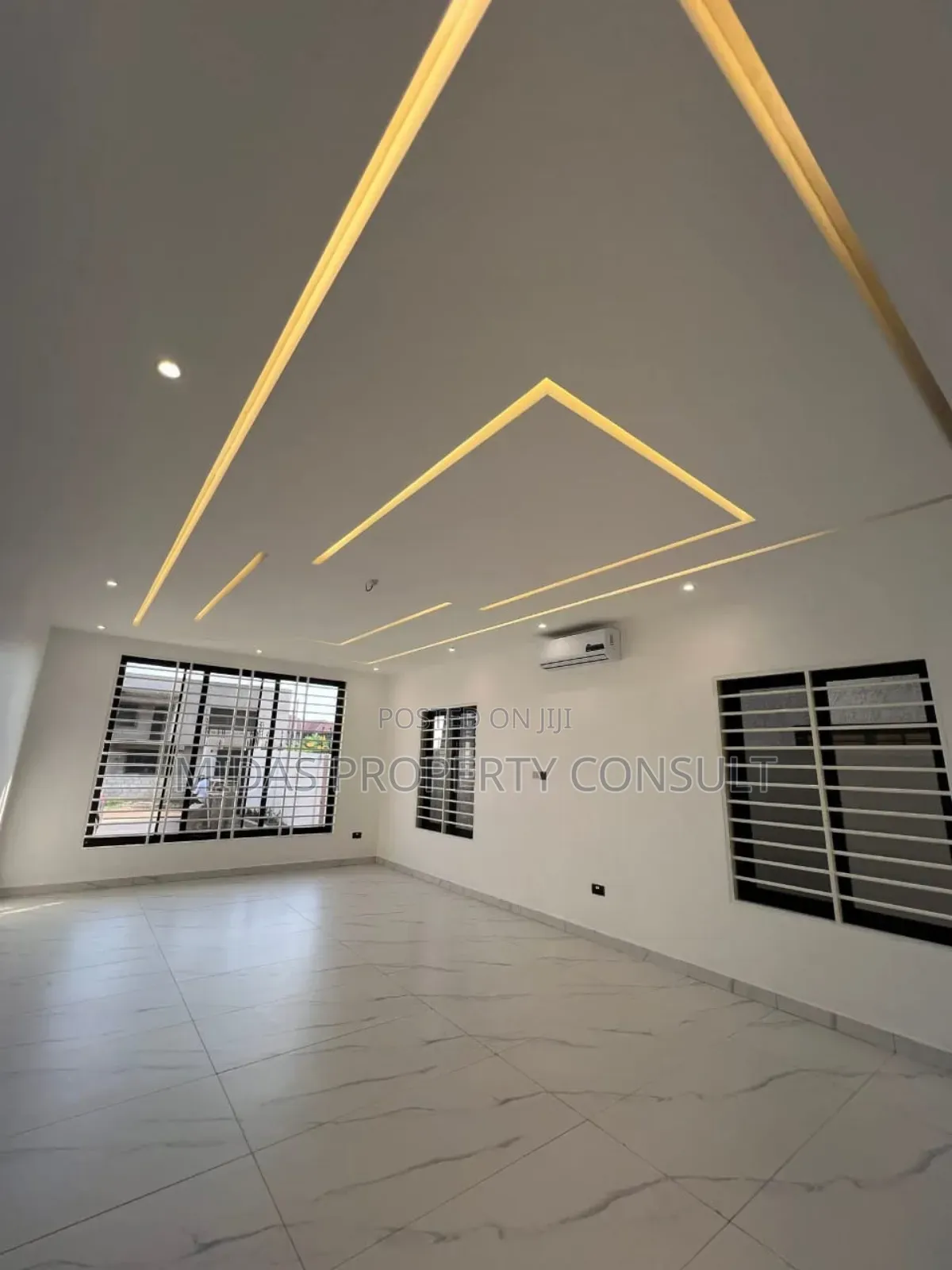 4bdrm House in East Legon Hills for sale