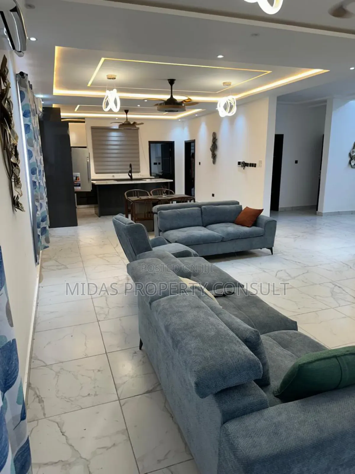 Furnished 4bdrm House in Cantonment, Cantonments for sale