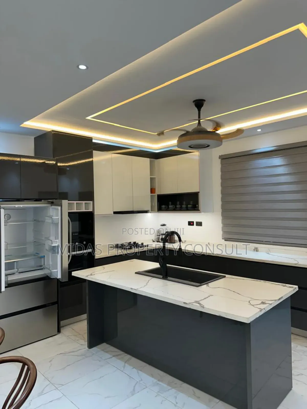 Furnished 4bdrm House in Cantonment, Cantonments for sale