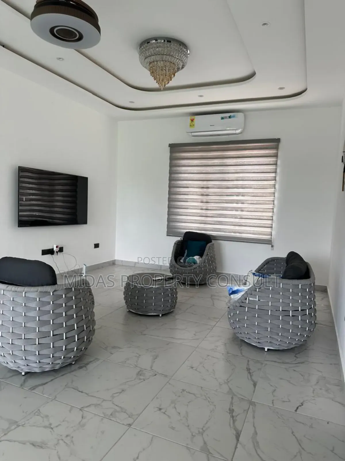 Furnished 4bdrm House in Cantonment, Cantonments for sale