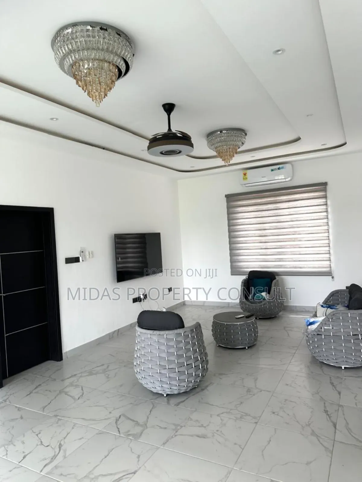 Furnished 4bdrm House in Cantonment, Cantonments for sale