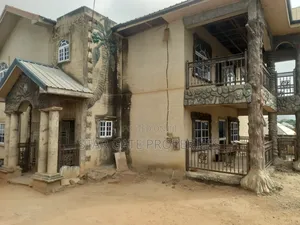 8bdrm House in Kodie, Kumasi Metropolitan for sale