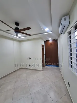 4bdrm Townhouse / Terrace in One Touch, Airport Residential Area