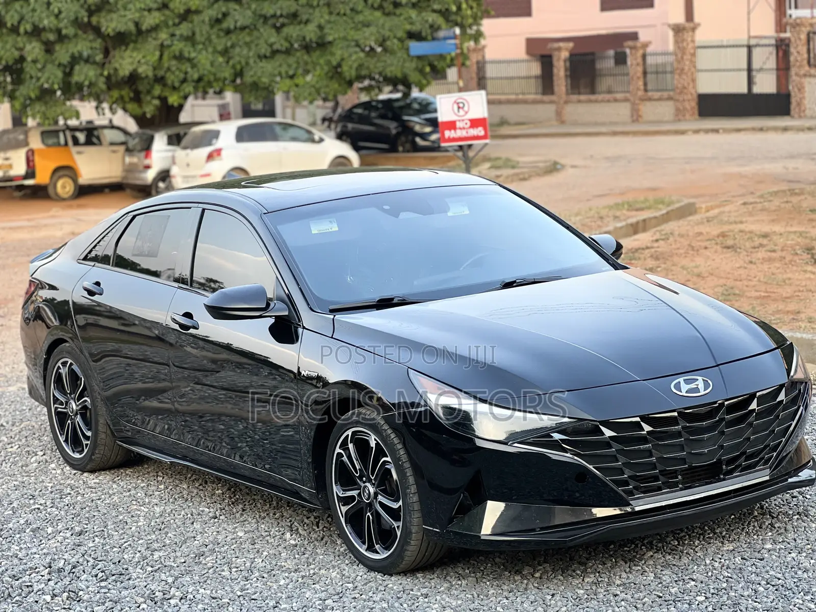 Hyundai Elantra Limited 2022 Black