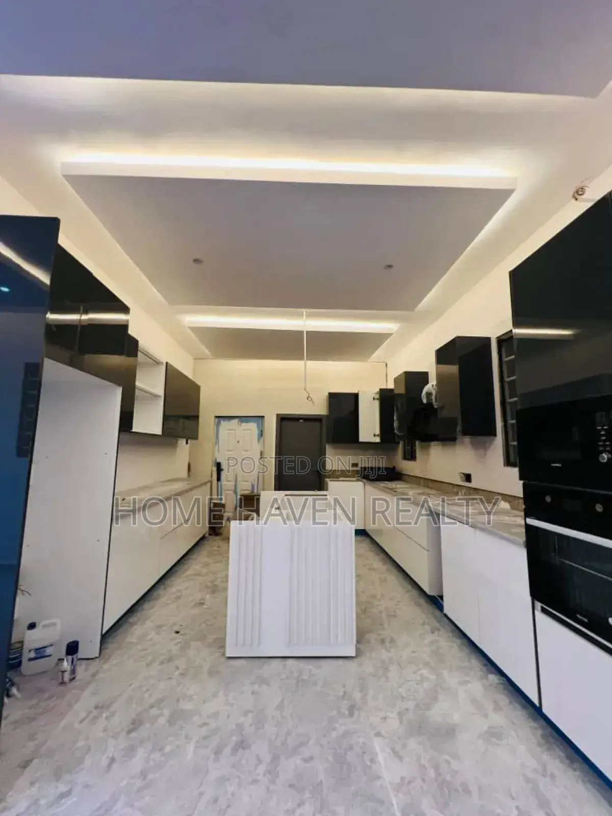 4bdrm House in Abokobi for sale