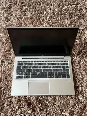 New Laptop HP EliteBook 845 G7 16GB AMD Ryzen 7 SSD 1T