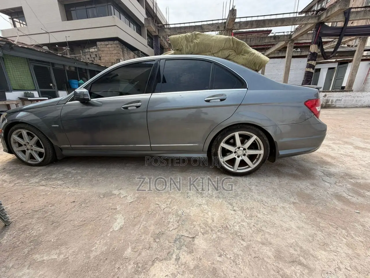 Mercedes-Benz C250 2013 Gray