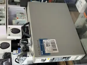 New Laptop Asus Zenbook 14 UX434 32GB AMD Ryzen 7 SSD 1T