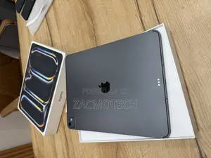 Apple iPad Pro 13 (2025) 256 GB Gray